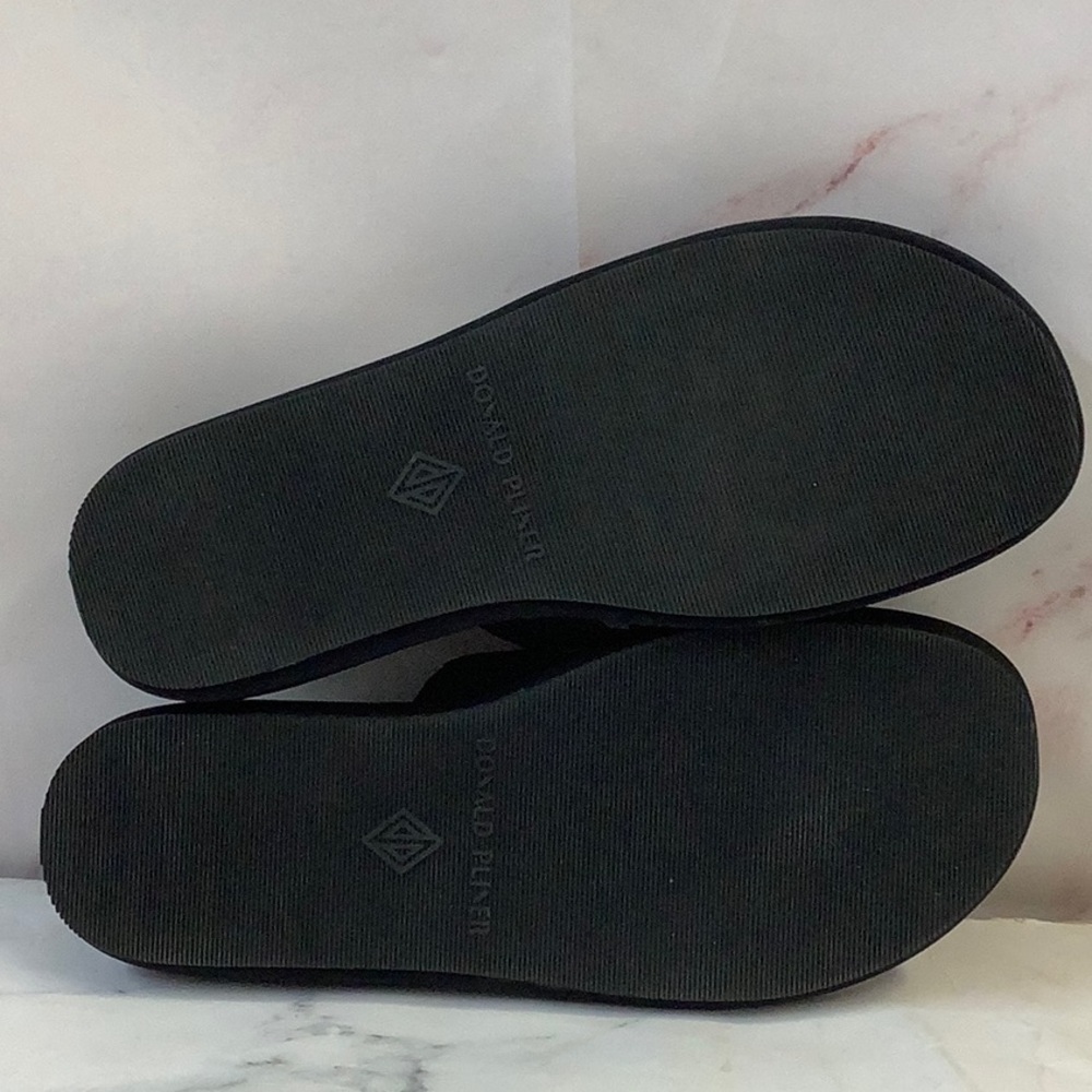 NWOT Donald Pliner Women's Black Platform Sandals Size 6.5 - Picture 5 of 6